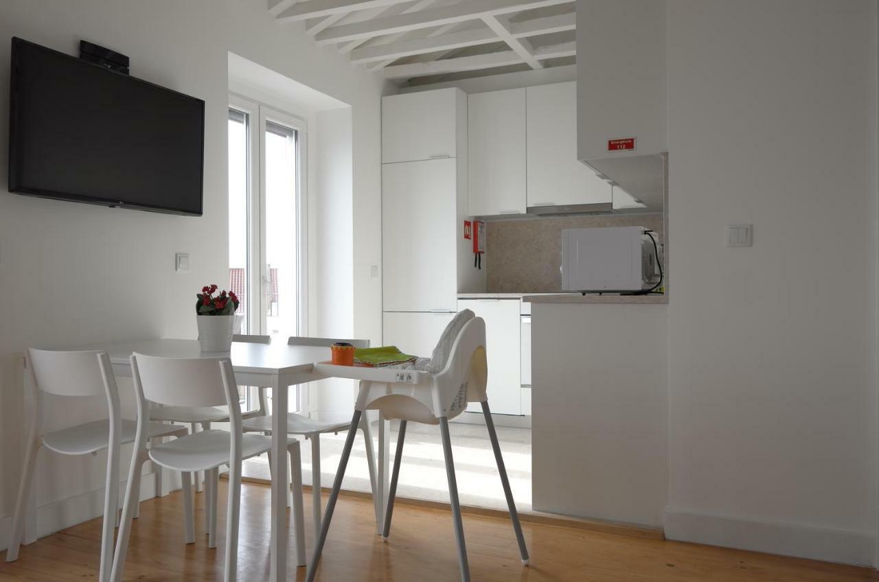 Appartamento Ocean View Penthouse Paço de Arcos Esterno foto